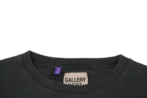 Neckline