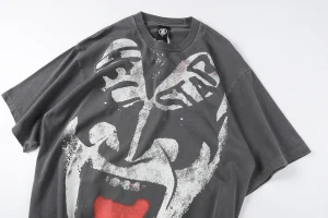 Hellstar Studios “Kiss Me I’m A Hellstar” Graphic T-shirt11