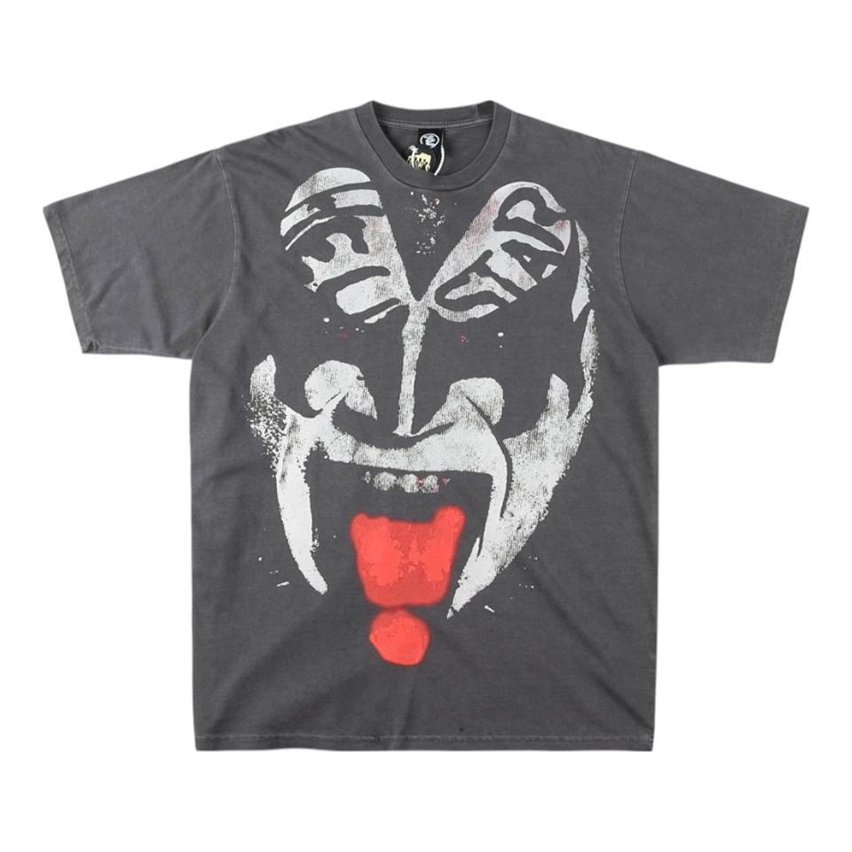 Hellstar Studios “Kiss Me I’m A Hellstar” Graphic T-shirt
