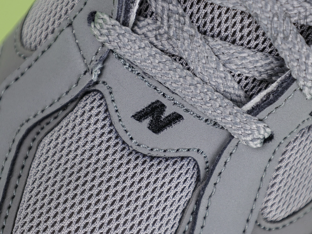 New Balance 9060 ‘Shadow Grey’