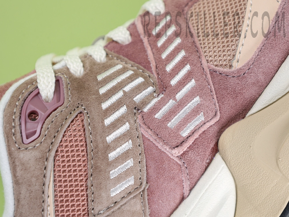 New Balance 9060 ‘Sparrow’