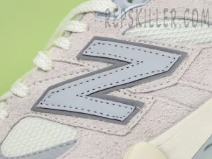 New Balance 9060 “Moonbeam Sea Salt”11