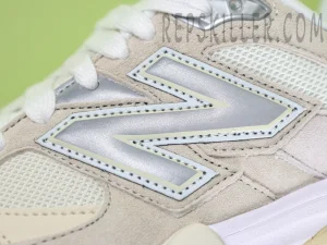 New Balance 9060 ‘Sea Salt Moonbeam’11