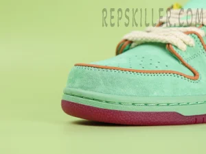 Toe cap