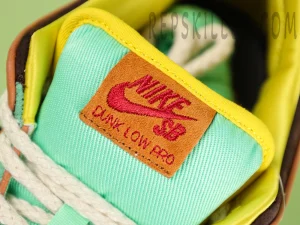 Nike SB Dunk Low Pro Tourmaline9