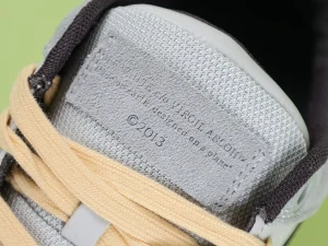 Off-White Out of Office Low 'Light Grey Anthracite'9