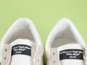 Off-White Vulc Low Top 'White'13