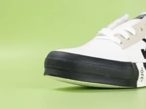 Toe cap