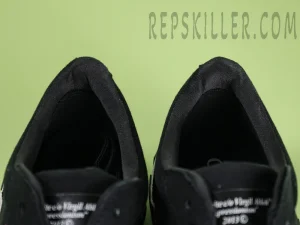 Off-White Vulc Sneaker 'Black Fuchsia'12