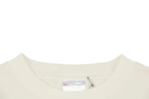Neckline