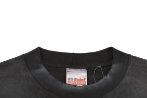 Neckline