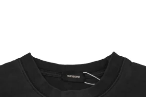Neckline