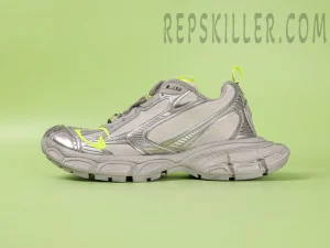Shoe side