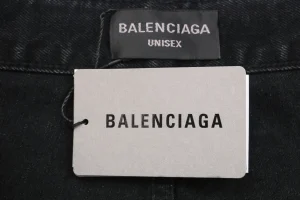 Logo tag