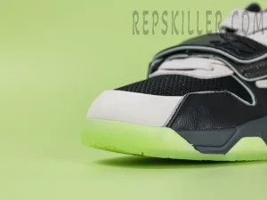 Toe cap