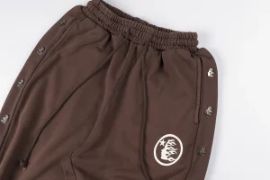 Hellstar Brown Snap Button Logo Pants1