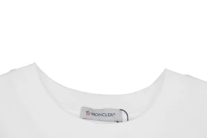 Neckline