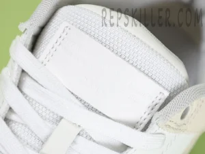 Off-White Wmns Out of Office 'White Blue'9