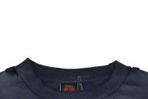 Neckline