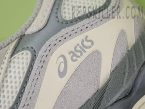 Shoe side Detail