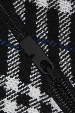 Zipper end