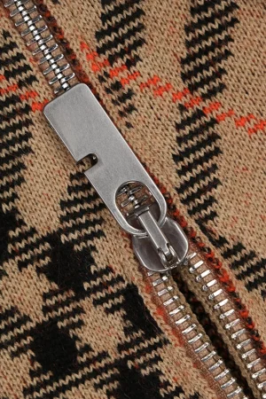 Zipper end