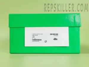 Shoe box
