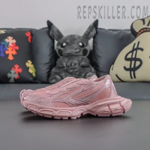 Balenciaga Runner Sneaker in Rose Pink