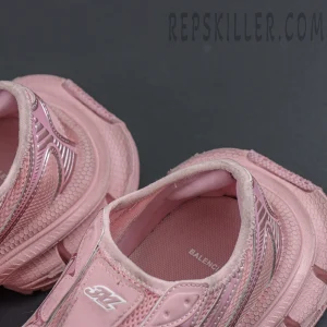 Balenciaga Runner Sneaker in Rose Pink8