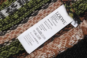 L Christmas Fair Isle Polo Knit Sweater Wash tag