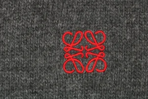 L Wool Embroidered Logo Crewneck Sweater2.jpeg