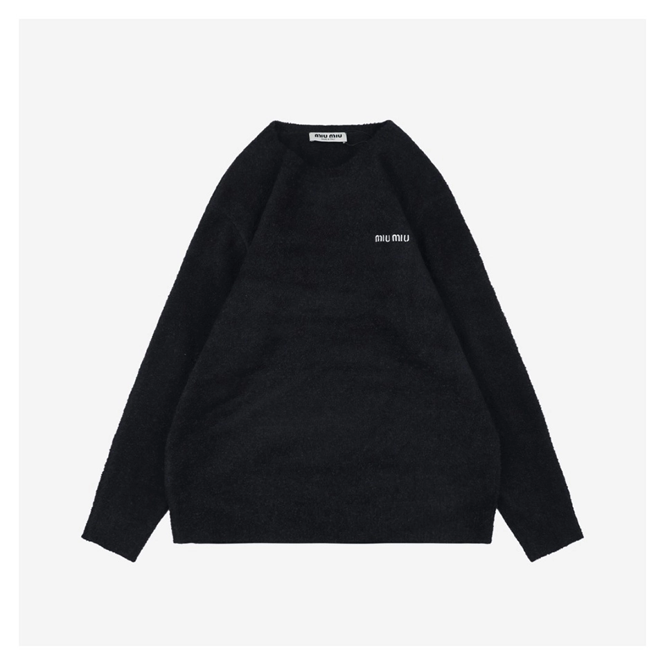 MM Teddy Crewneck Sweater