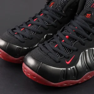 Nike Air Foamposite One 'Cough Drop' 20256.jpg