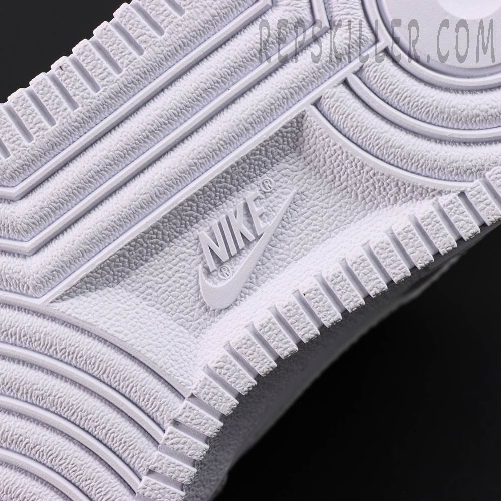 Air Force 1 ’07 ‘Triple White’