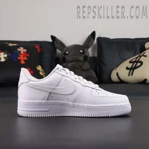 Nike Air Force 1 ’07 ‘Triple White’
