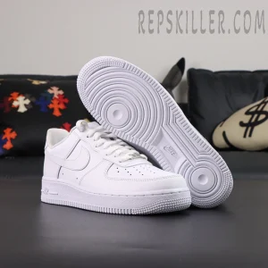 Nike Air Force 1 ’07 ‘Triple White’