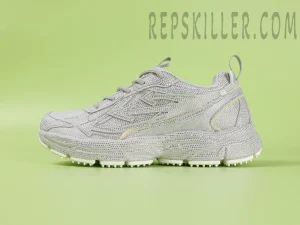 Shoe side