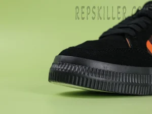 Toe cap