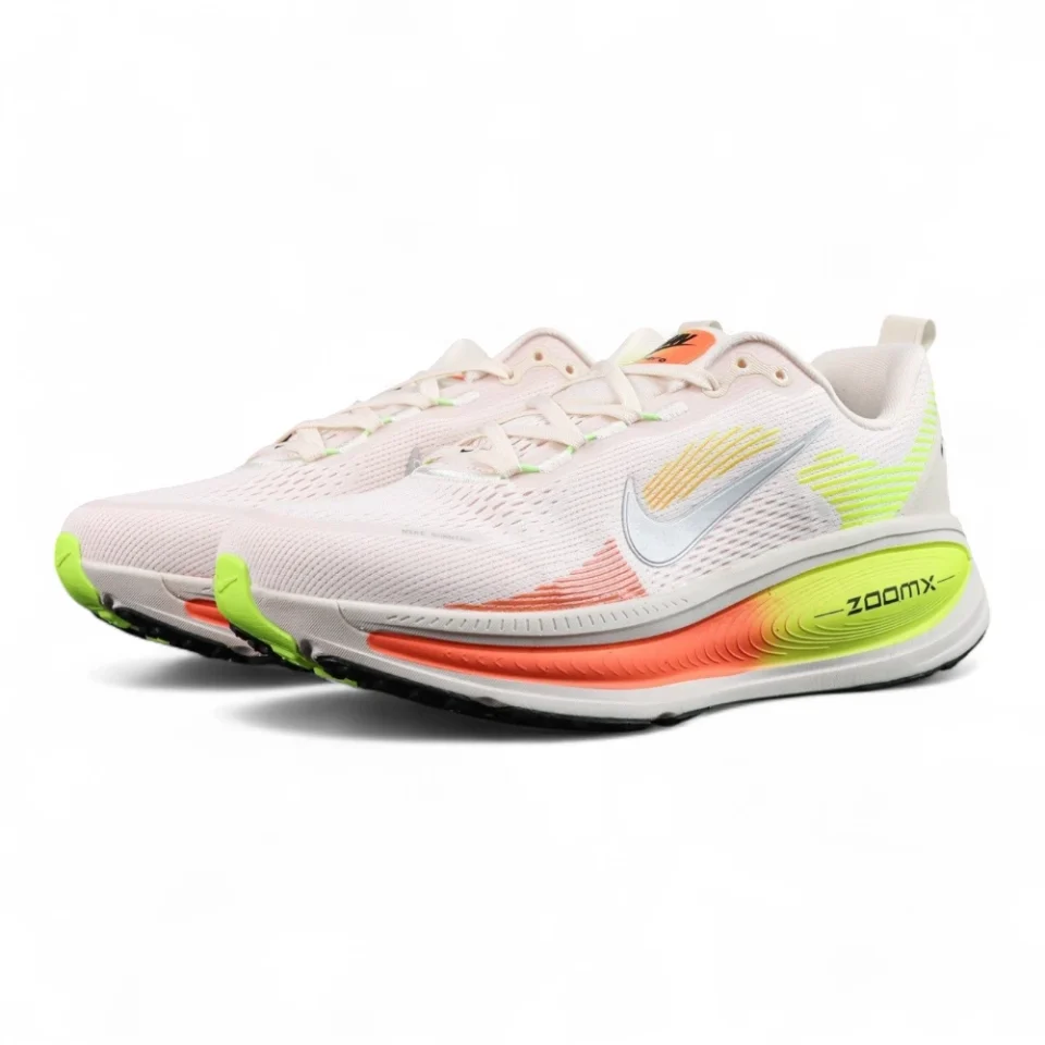 Nike Zoom Vomero 18 GS ‘Phantom Hyper Crimson’