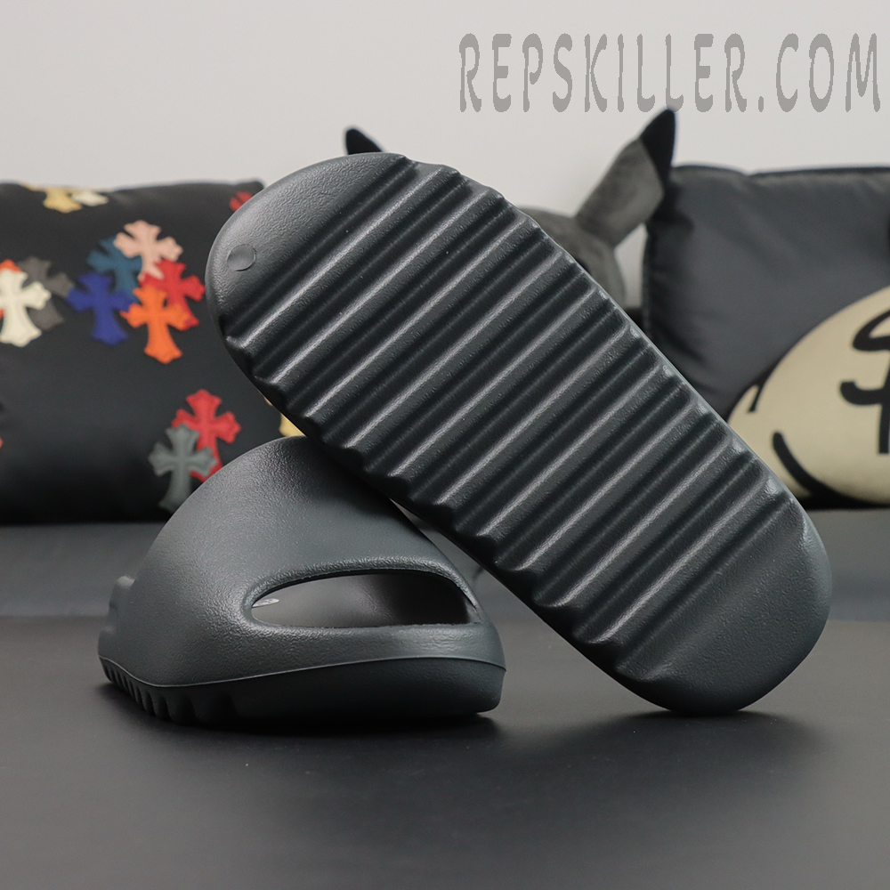 Yeezy Slides ‘Slate Grey’ Replica