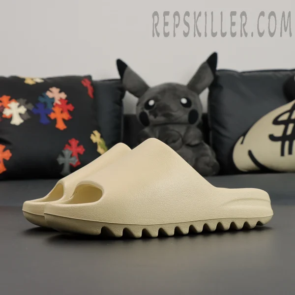 Yeezy Slides 'Bone' 2022 Replica