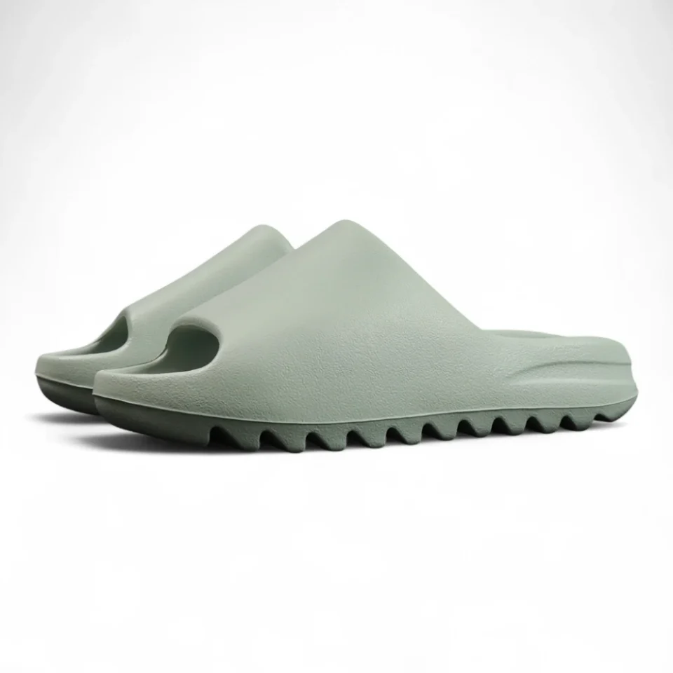 Yeezy Slides 'Salt' Replica
