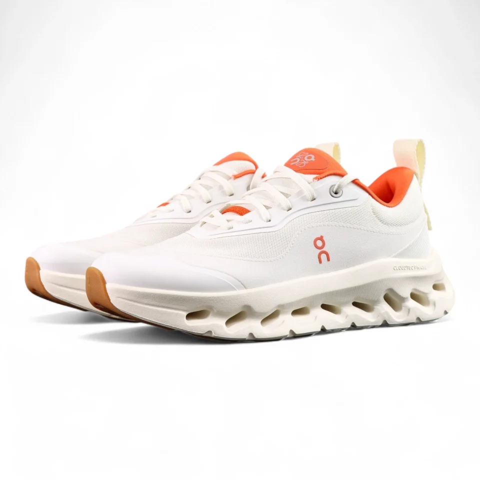 ON L x Cloudtilt 2 'White Orange'