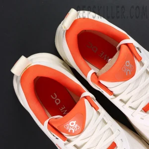ON Loewe x Cloudtilt 2 ‘White Orange’ top view showing vibrant orange tongue and insole branding.