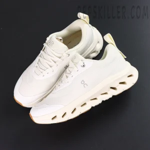 ON Loewe x Cloudtilt 2 ‘All White’ top-down pair view showing soft mesh texture and layered construction.