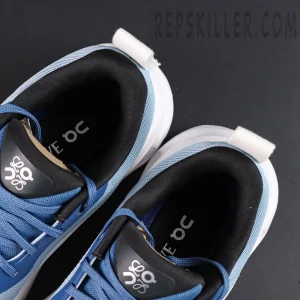 ON Loewe x Cloudtilt 2 ‘Blue White’ top-down view showing black inner lining and co-branded insoles.