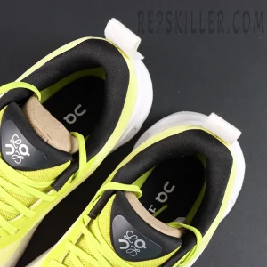 ON Loewe x Cloudtilt 2 ‘Neon Yellow White’ close-up of padded collar and co-branded insole.