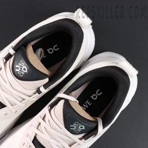 ON Loewe x Cloudtilt 2 ‘Sand White’ top-down view showcasing co-branded insole and padded collar.