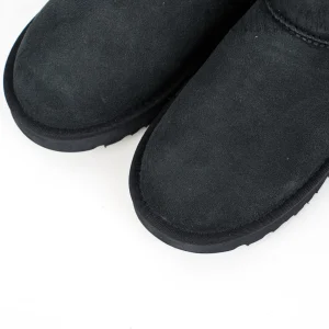 Wmns Classic Mini II Boot 'Black' Upper