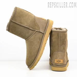 Wmns Classic Short II 'Brown'